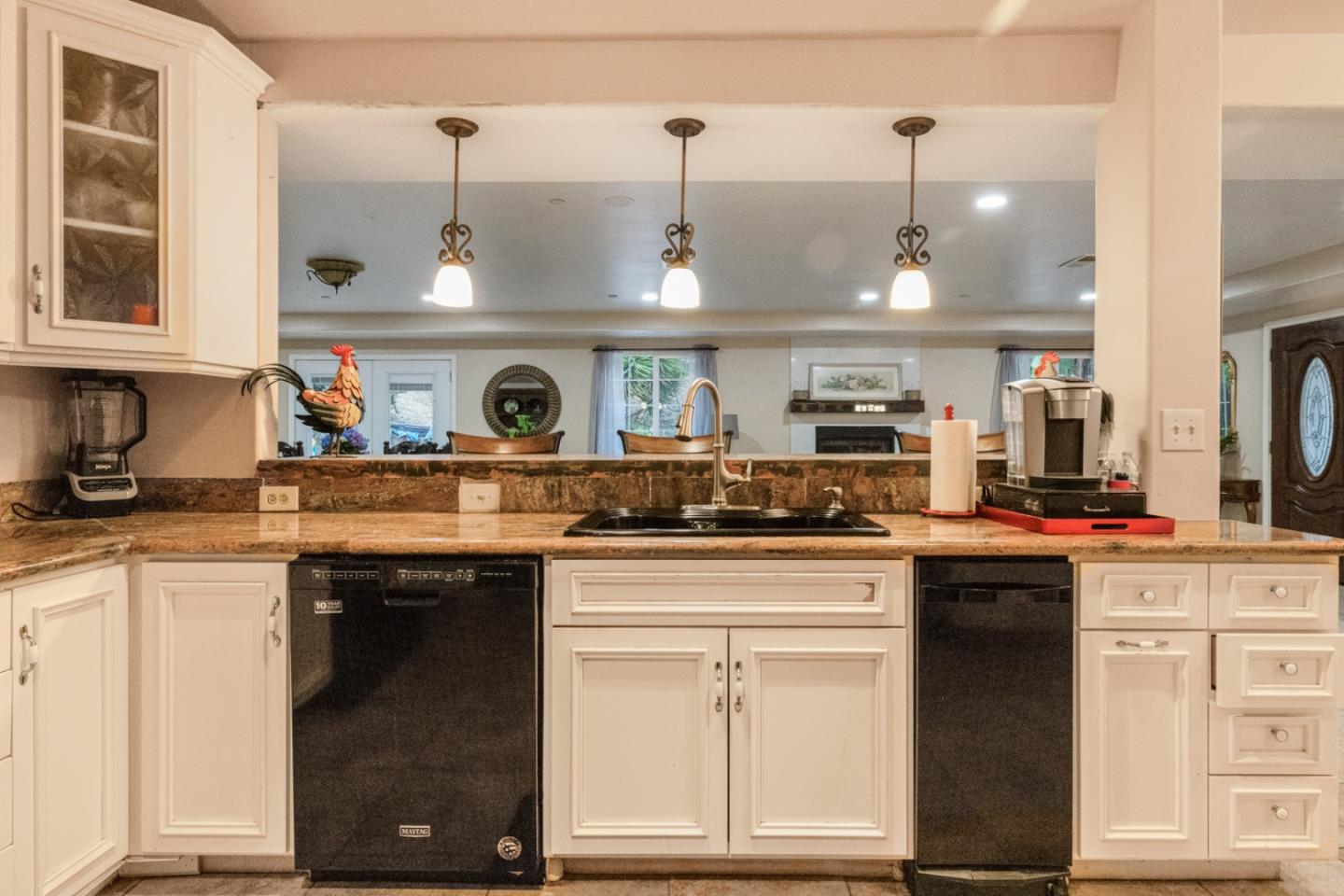 18171 Berta Canyon Road Salinas, CA 93907 - Photo 14 of 37