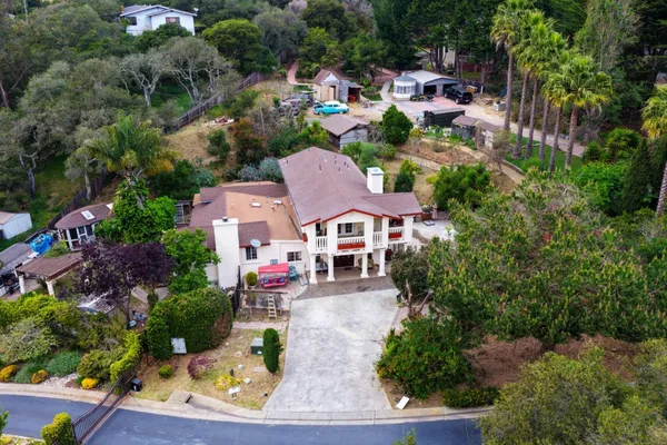 $1,800,000 | 18171 Berta Canyon Road, Salinas, CA 93907