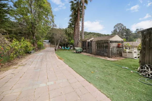 $1,800,000 | 18171 Berta Canyon Road, Salinas, CA 93907