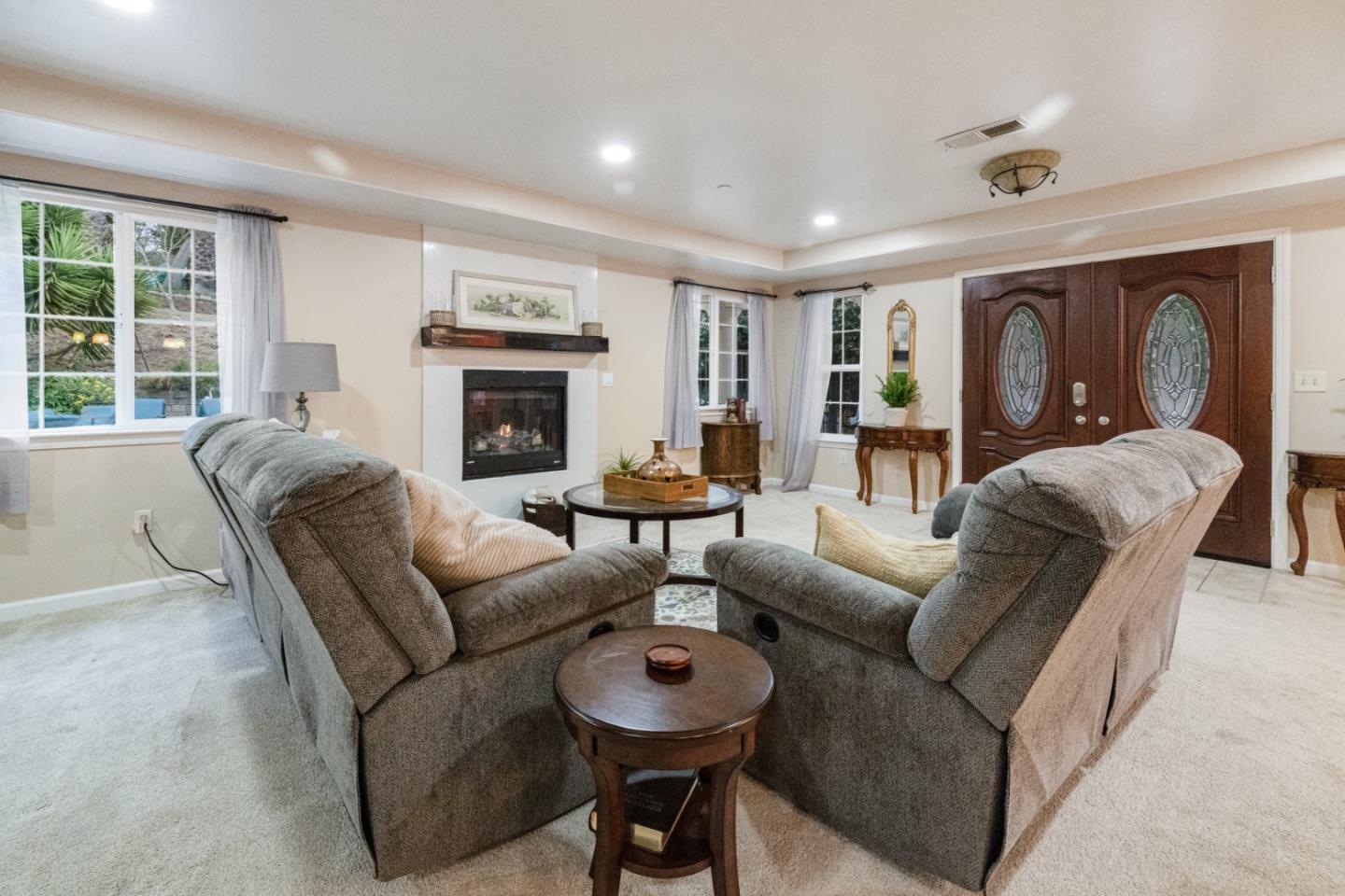 18171 Berta Canyon Road Salinas, CA 93907 - Photo 9 of 37