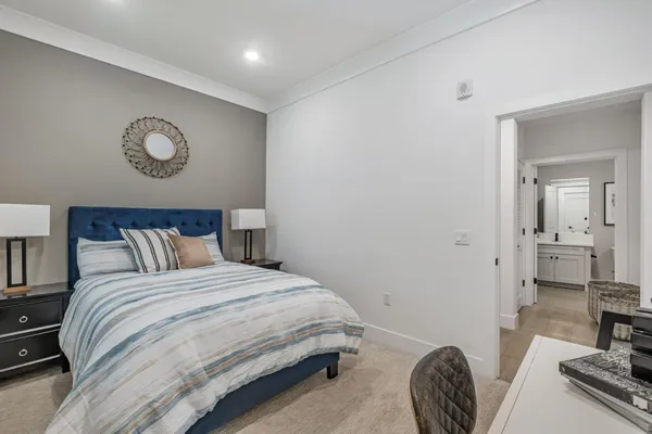 $569,800 | 1000 Berryessa Lane, Unit 211, Davis, CA 95616