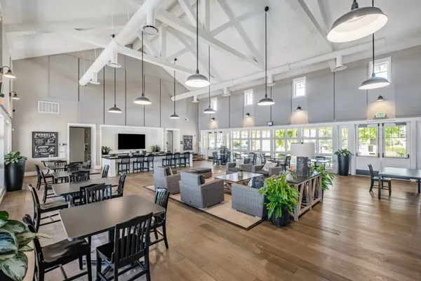 $569,800 | 1000 Berryessa Lane, Unit 211, Davis, CA 95616