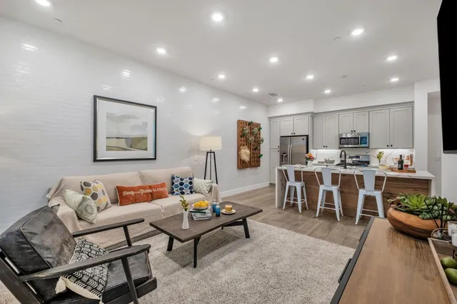 $588,000 | 1000 Berryessa Lane, Unit 211, Davis, CA 95616