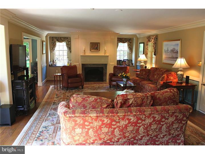 478 Webb Road Chadds Ford, PA 19317 - Photo 4 of 25 Living Room