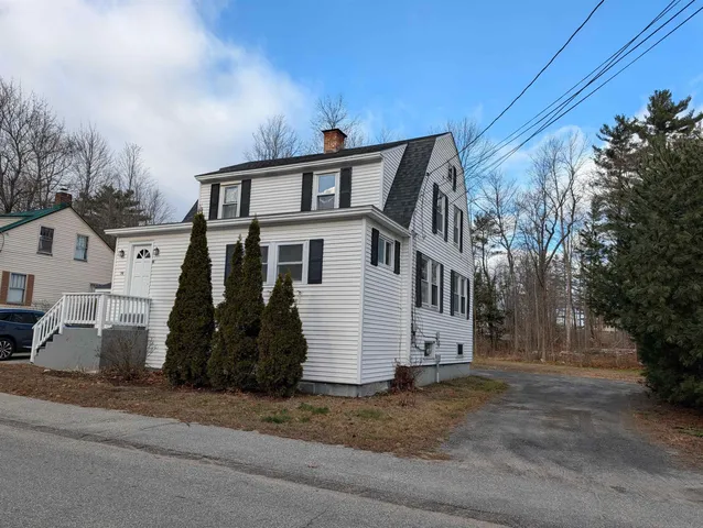 $2,495 | 30 Pleasant Street, Plymouth, NH 03264