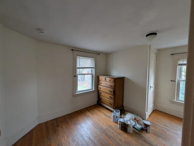 $2,495 | 30 Pleasant Street, Bristol, NH 03222