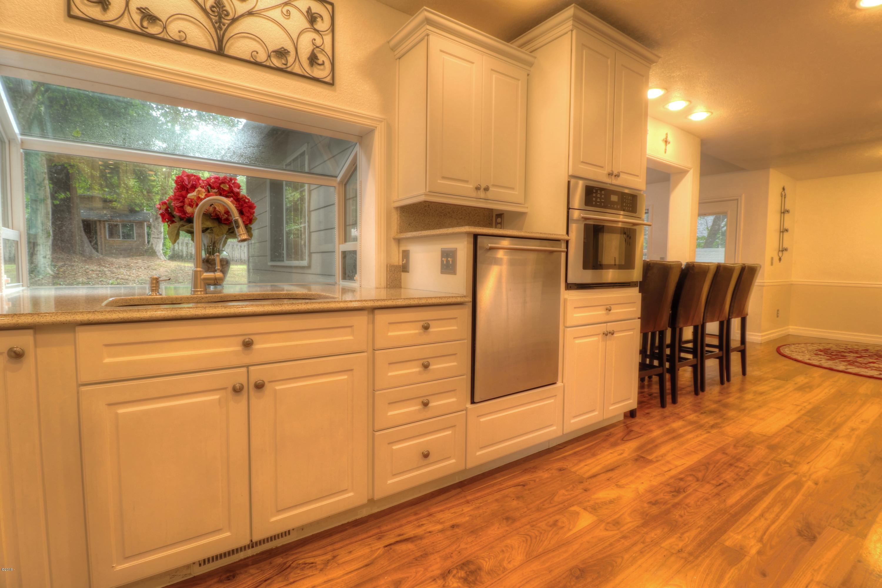 9775 Southeast Cedar Street South Beach, OR 97366 - Photo 9 of 33 Kitchen 3