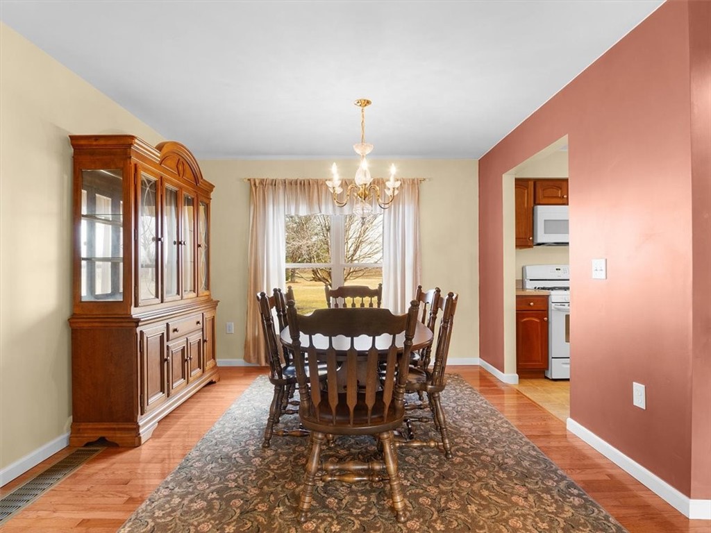 6624 Tuckahoe Road Williamson, NY 14589 - Photo 14 of 50