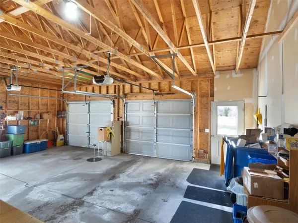 $374,900 | 6624 Tuckahoe Road, Williamson, NY 14589