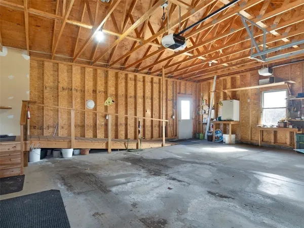 $374,900 | 6624 Tuckahoe Road, Williamson, NY 14589