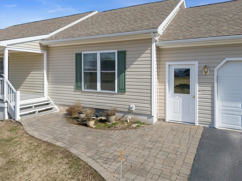 6624 Tuckahoe Road Williamson, NY 14589 - Photo 4 of 50