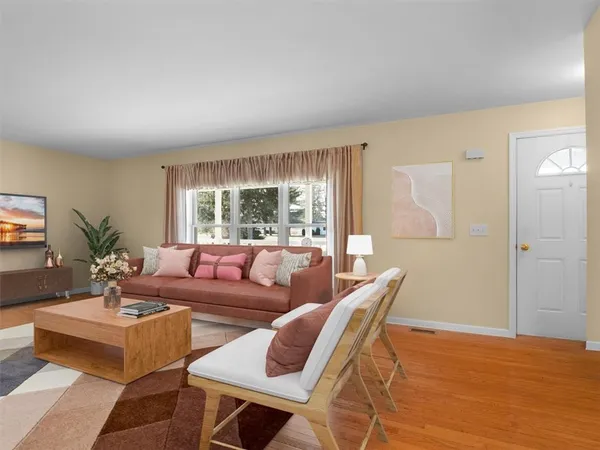 $374,900 | 6624 Tuckahoe Road, Williamson, NY 14589