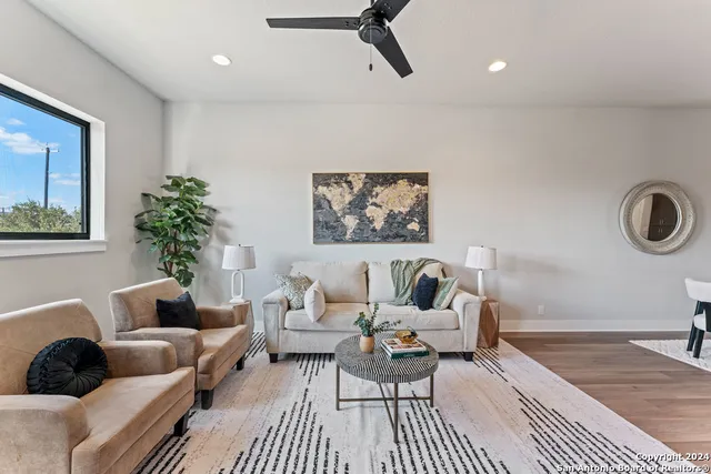 $340,000 | 7924 Kennedy Hill Drive, Unit 2, San Antonio, TX 78235