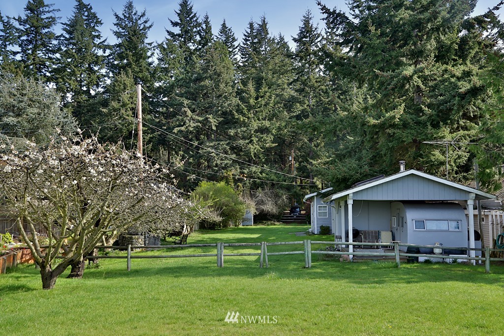 5884 Mutiny Bay Road Freeland, WA 98249 - Photo 6 of 7