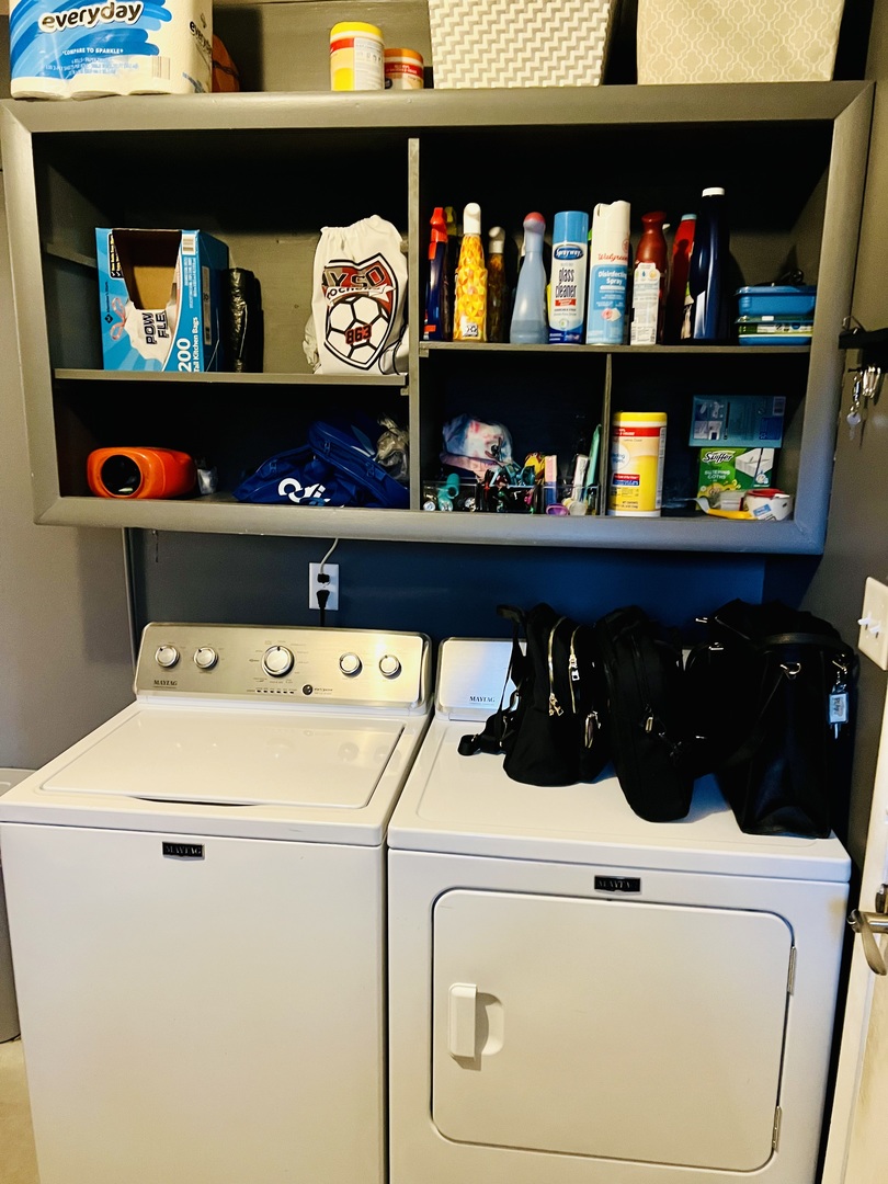 1114 North Main Street Rochelle, IL 61068 - Photo 21 of 21 a close up view of washer and dryer