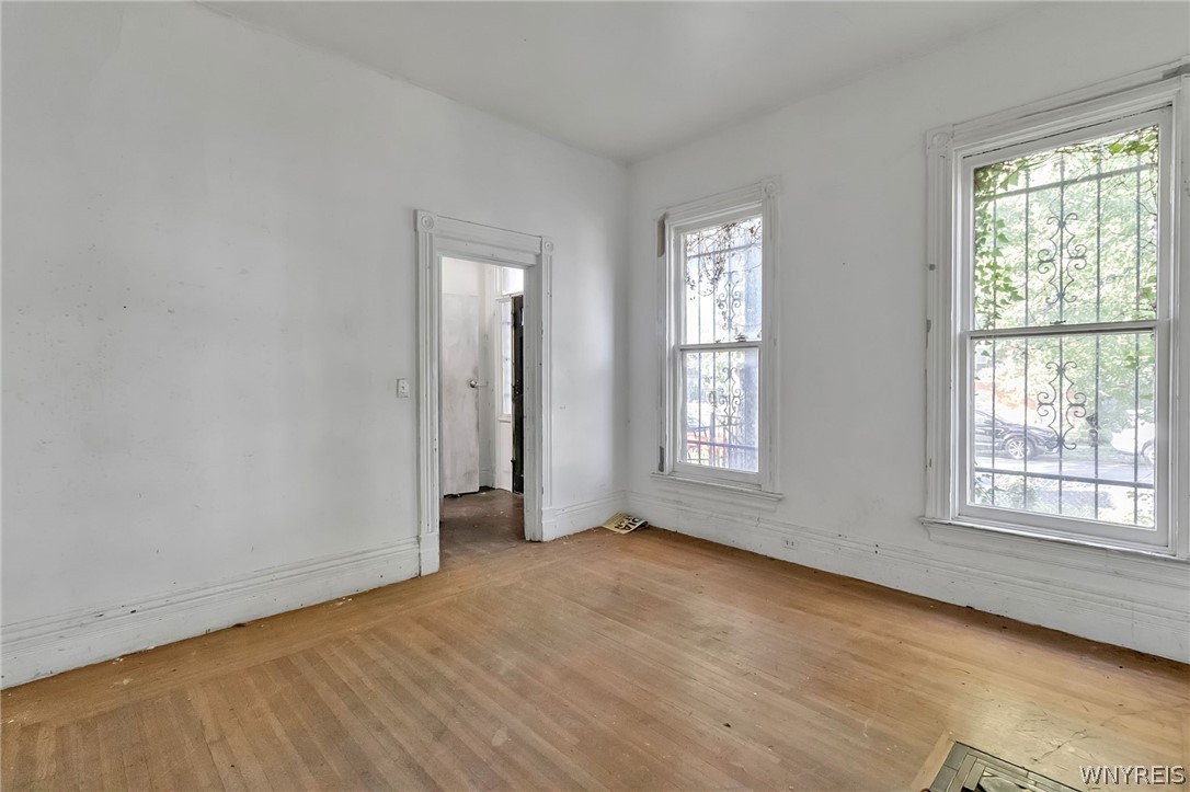 162 Normal Avenue Buffalo, NY 14213 - Photo 13 of 40