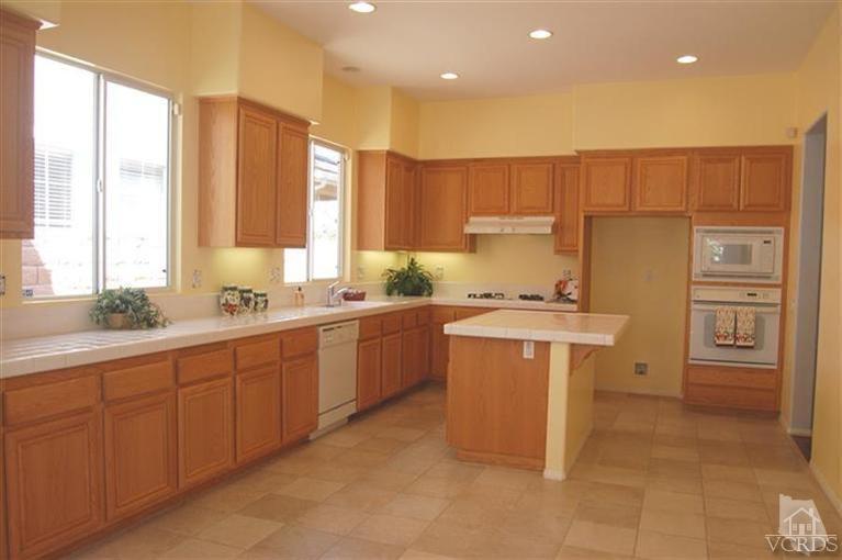 2535 Pathway Avenue Simi Valley, CA 93063 - Photo 11 of 46 Additional Photo
