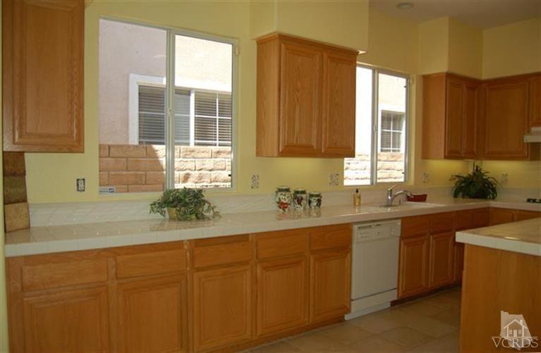 2535 Pathway Avenue Simi Valley, CA 93063 - Photo 12 of 46 Additional Photo