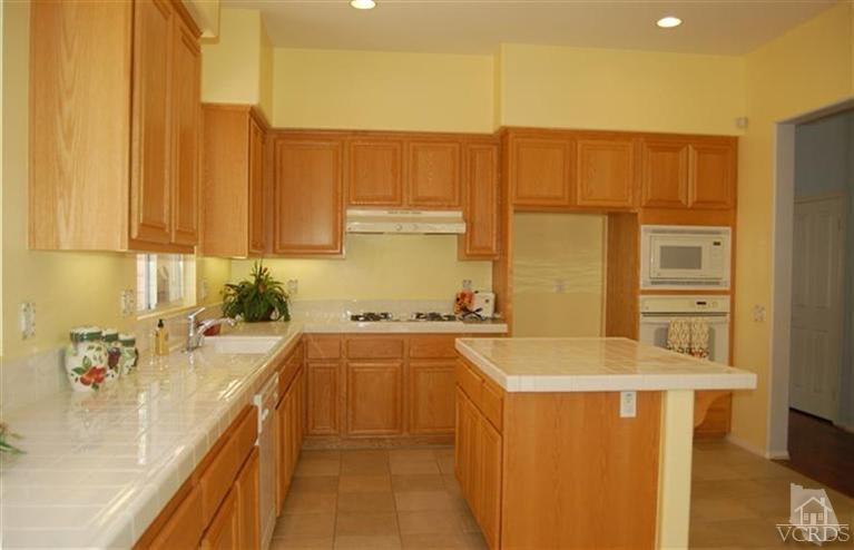 2535 Pathway Avenue Simi Valley, CA 93063 - Photo 14 of 46 Additional Photo