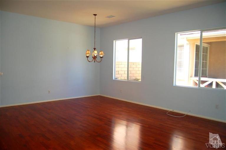 2535 Pathway Avenue Simi Valley, CA 93063 - Photo 5 of 46 Additional Photo