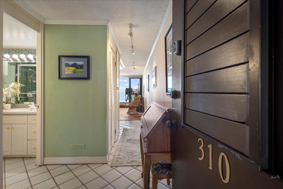 3785 Lower Honoapiilani Road, Unit 310 Lahaina, HI 96761 - Photo 3 of 16 Gallery Image 3