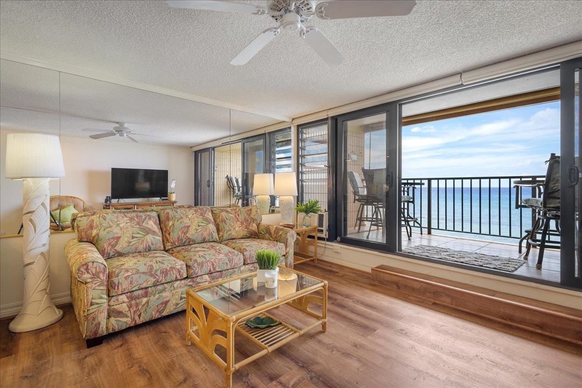3785 Lower Honoapiilani Road, Unit 310 Lahaina, HI 96761 - Photo 4 of 16 Gallery Image 4