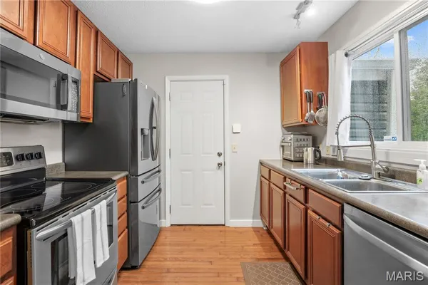 $299,500 | 1021 Fairways Drive, Unit 1, Lake St. Louis, MO 63367
