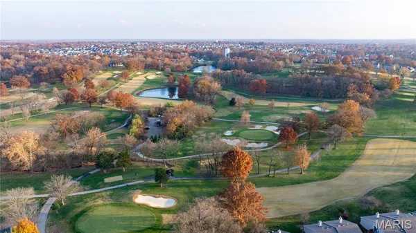 $299,500 | 1021 Fairways Drive, Unit 1, Lake St. Louis, MO 63367