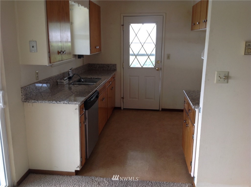 408 Patrick Road Ephrata, WA 98823 - Photo 2 of 13 Gallery Image 2