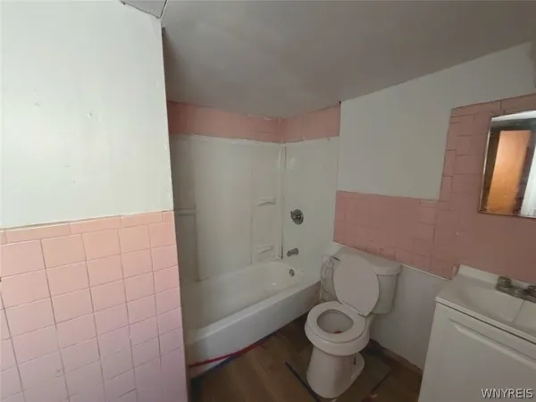 $110,160 | 240 East Street, Buffalo, NY 14207