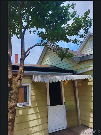 $110,160 | 240 East Street, Buffalo, NY 14207
