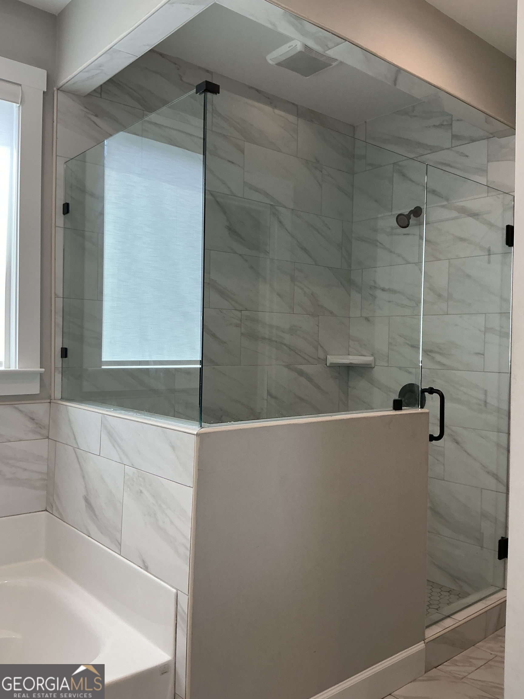 506 Summit View Drive Jefferson, GA 30549 - Photo 16 of 52 a bathroom with a bathtub