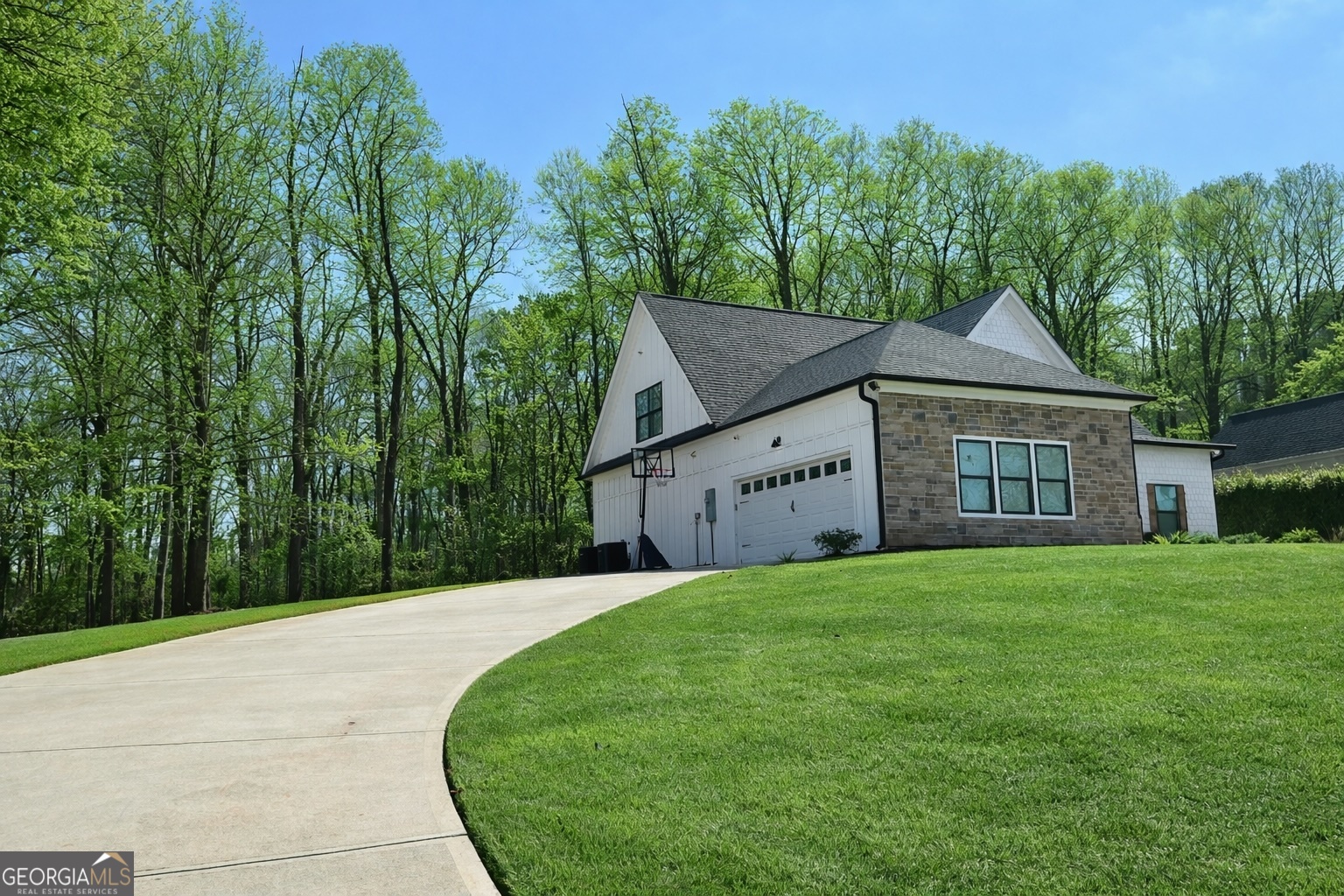 506 Summit View Drive Jefferson, GA 30549 - Photo 51 of 52 a front view of a house with yard