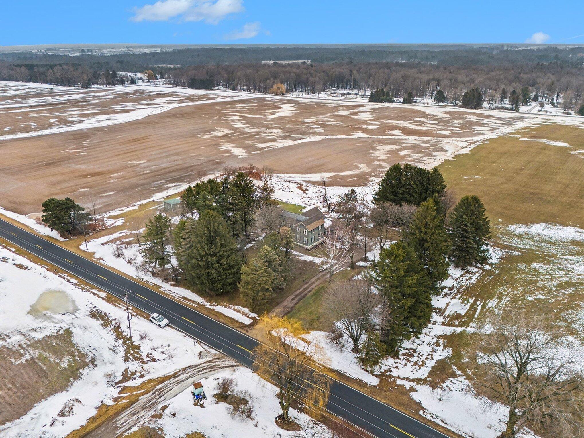 10726 Chase Road Montague, MI 49437 - Photo 8 of 42 040_dji_20260107104707_0512_d_448