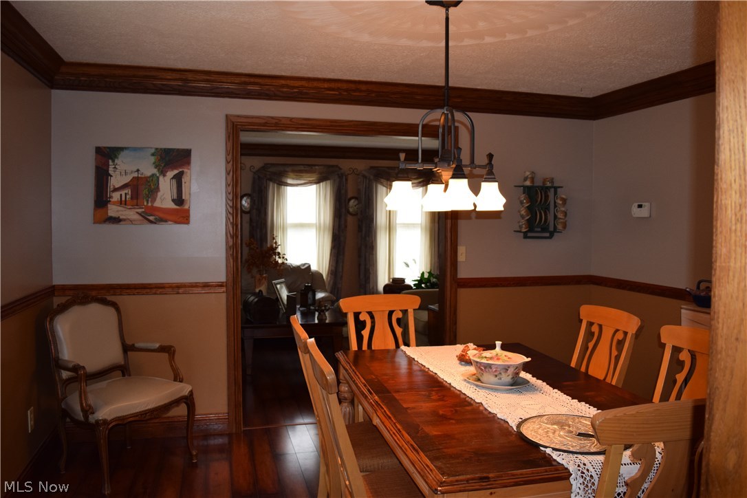 909 Bridge Road Akron, OH 44312 - Photo 4 of 32 Gallery Image 4