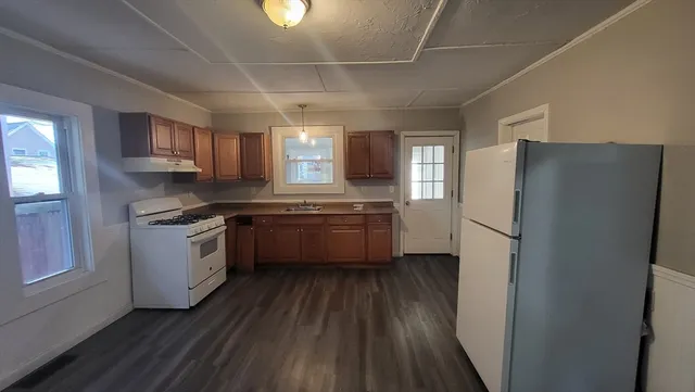 $3,250 | 20 Mt Grove Street, Unit 20, Lowell, MA 01854