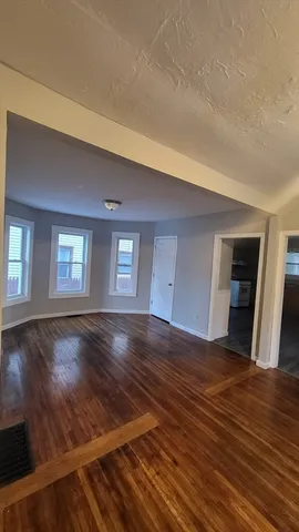 $3,250 | 20 Mt Grove Street, Unit 20, Lowell, MA 01854