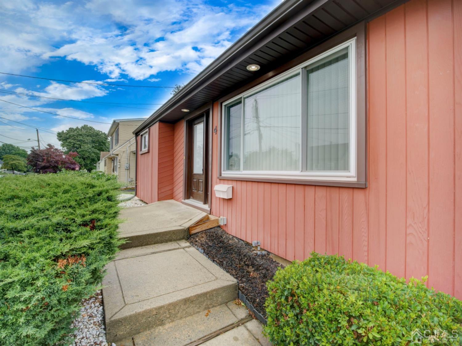 4 Kendall Road East Brunswick, NJ 08816 - Photo 2 of 23 Gallery Image 2