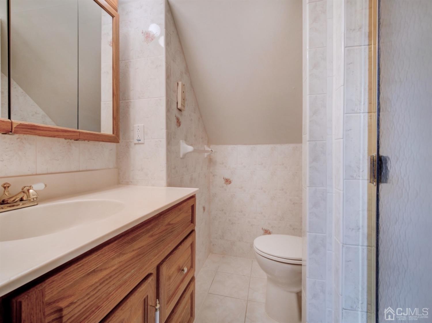 4 Kendall Road East Brunswick, NJ 08816 - Photo 13 of 23 Gallery Image 13