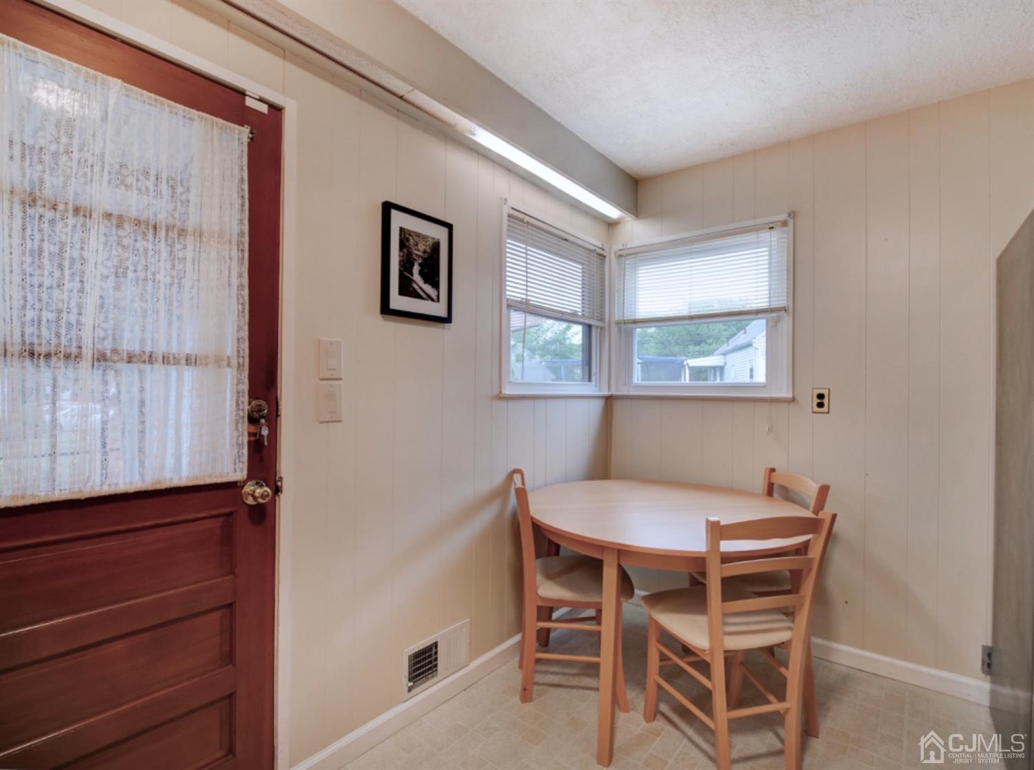 4 Kendall Road East Brunswick, NJ 08816 - Photo 19 of 23 Gallery Image 19