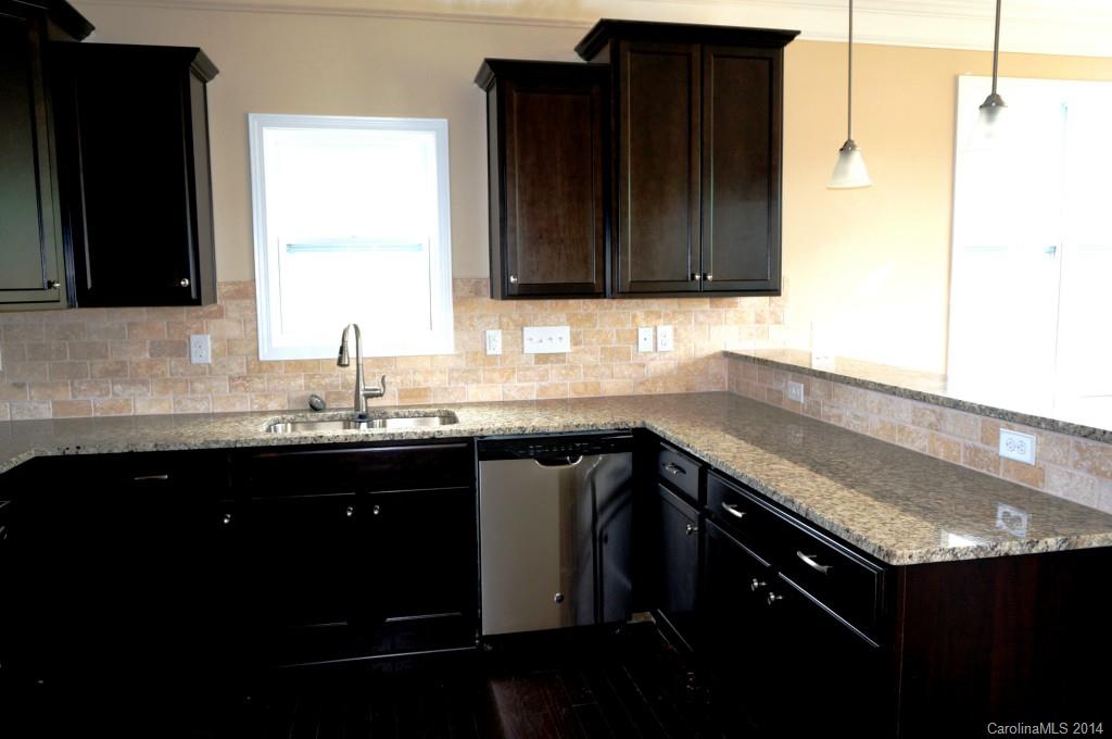 15508 Foreleigh Road, Unit 238 Huntersville, NC 28078 - Photo 5 of 12 Gallery Image 5