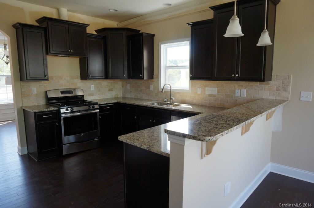 15508 Foreleigh Road, Unit 238 Huntersville, NC 28078 - Photo 6 of 12 Gallery Image 6