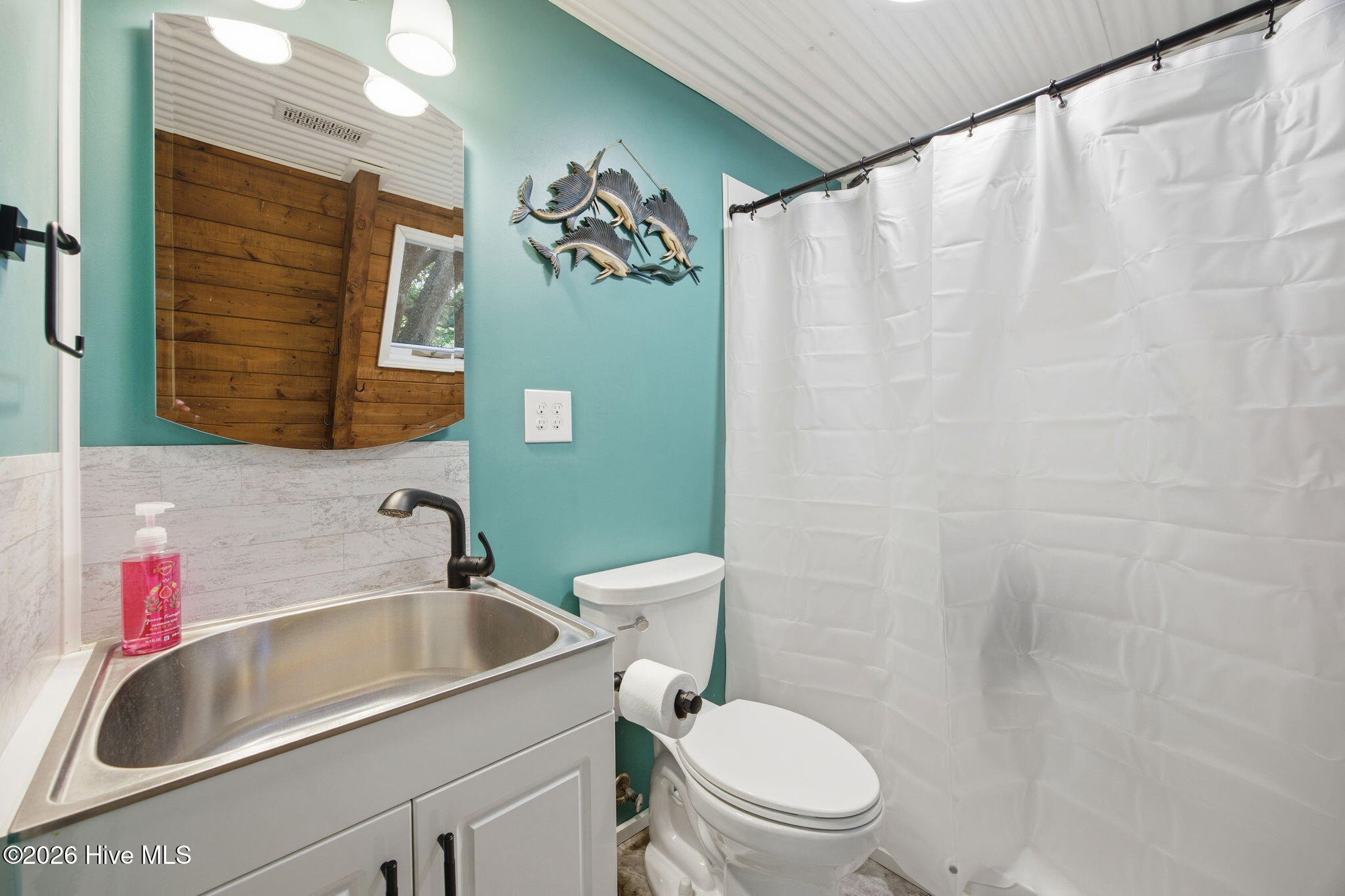1098 Kings Landing Road Hampstead, NC 28443 - Photo 22 of 49 51-web-or-mls-IMG_5026