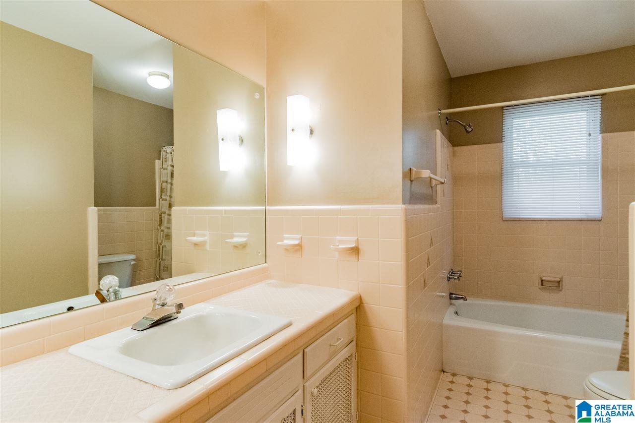 3525 Laurel View Road Birmingham, AL 35216 - Photo 25 of 35
