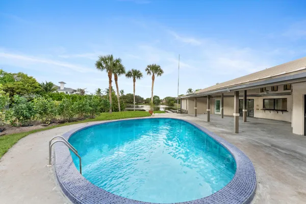 $1,395,000 | 4120 Northwest 99th Avenue, Coral Springs, FL 33065