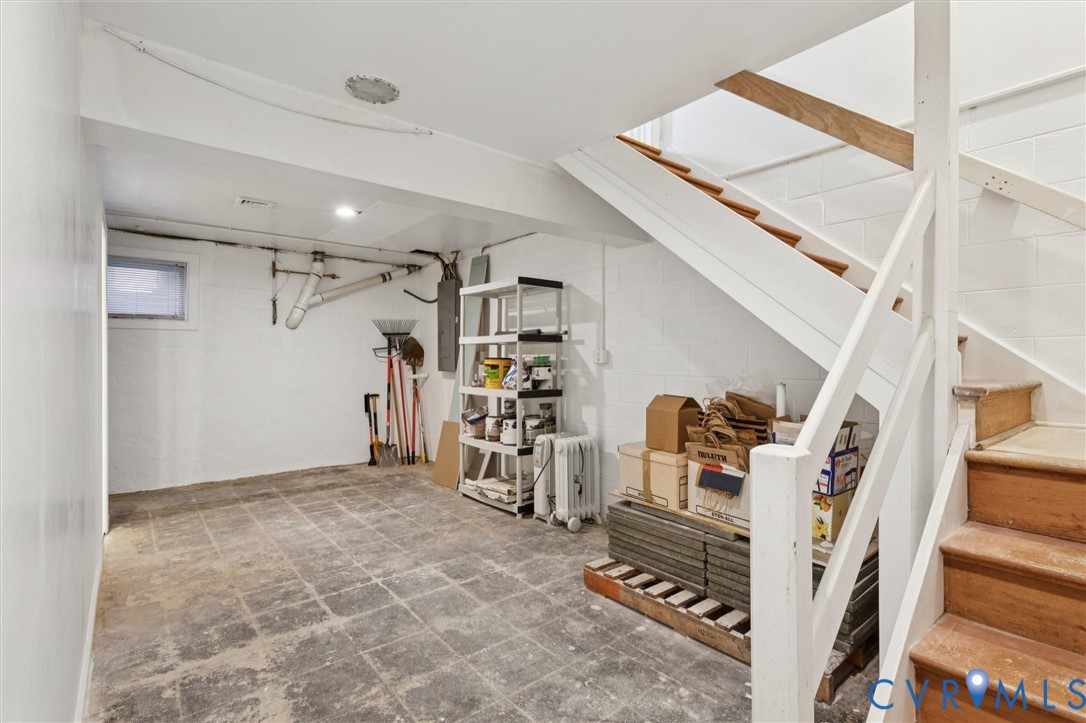 421 Scotland Street, Unit 3 Williamsburg, VA 23185 - Photo 17 of 26 a view of a room with gym equipment