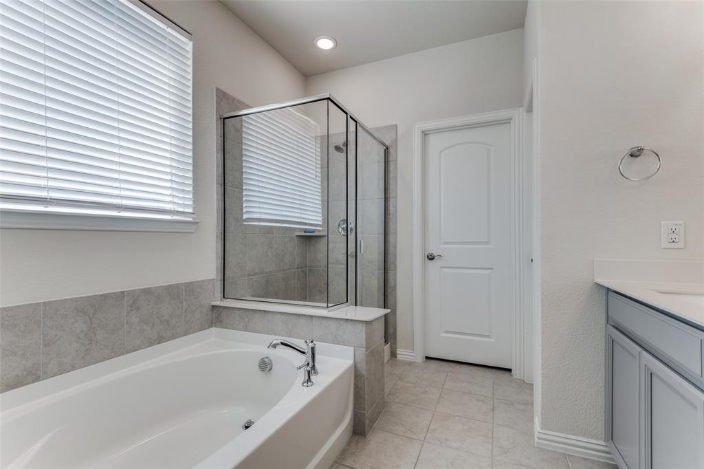 8715 Royal Star Road Rowlett, TX 75089 - Photo 21 of 32
