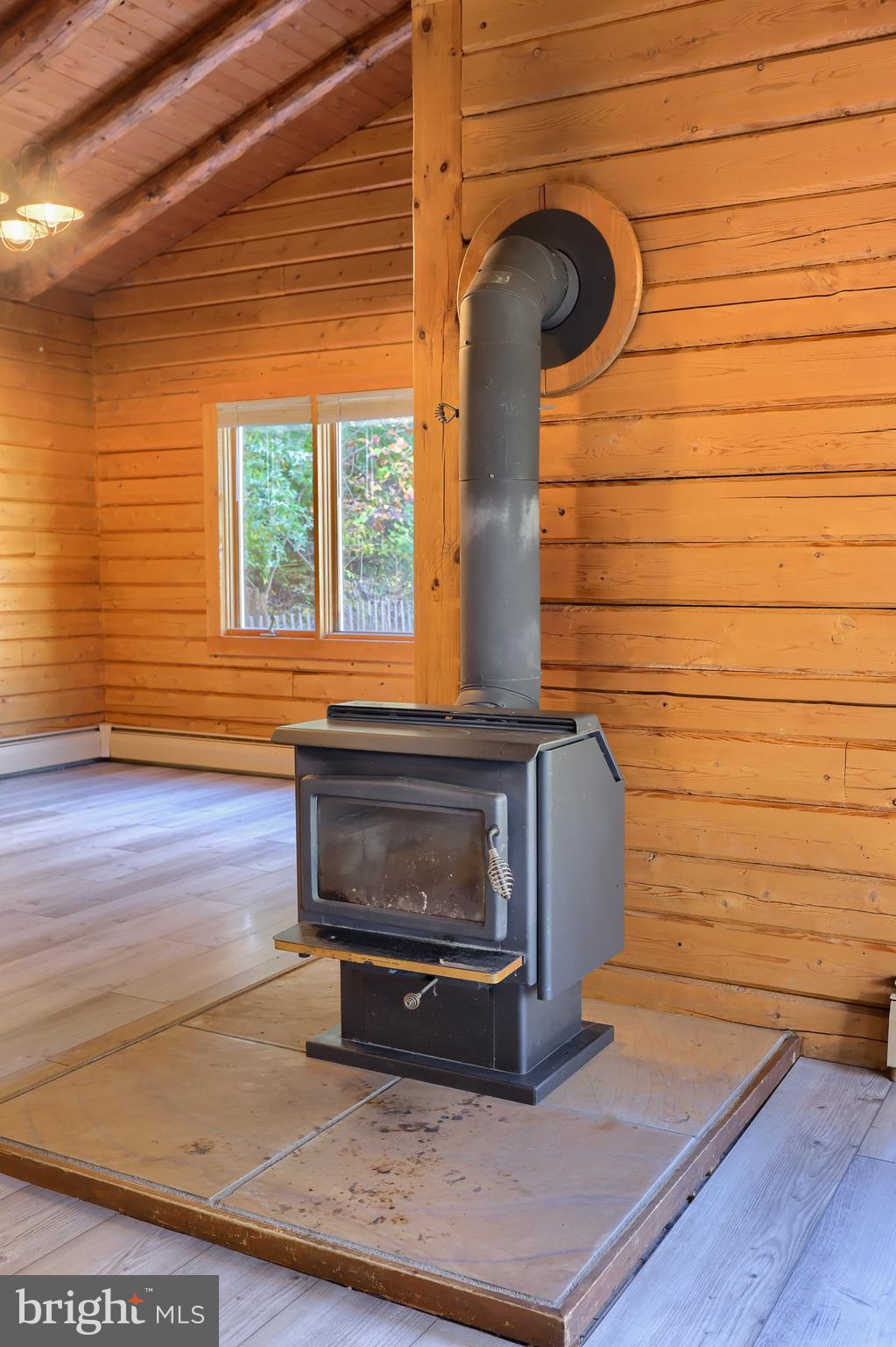 143 Gelsinger Road Reading, PA 19608 - Photo 11 of 37