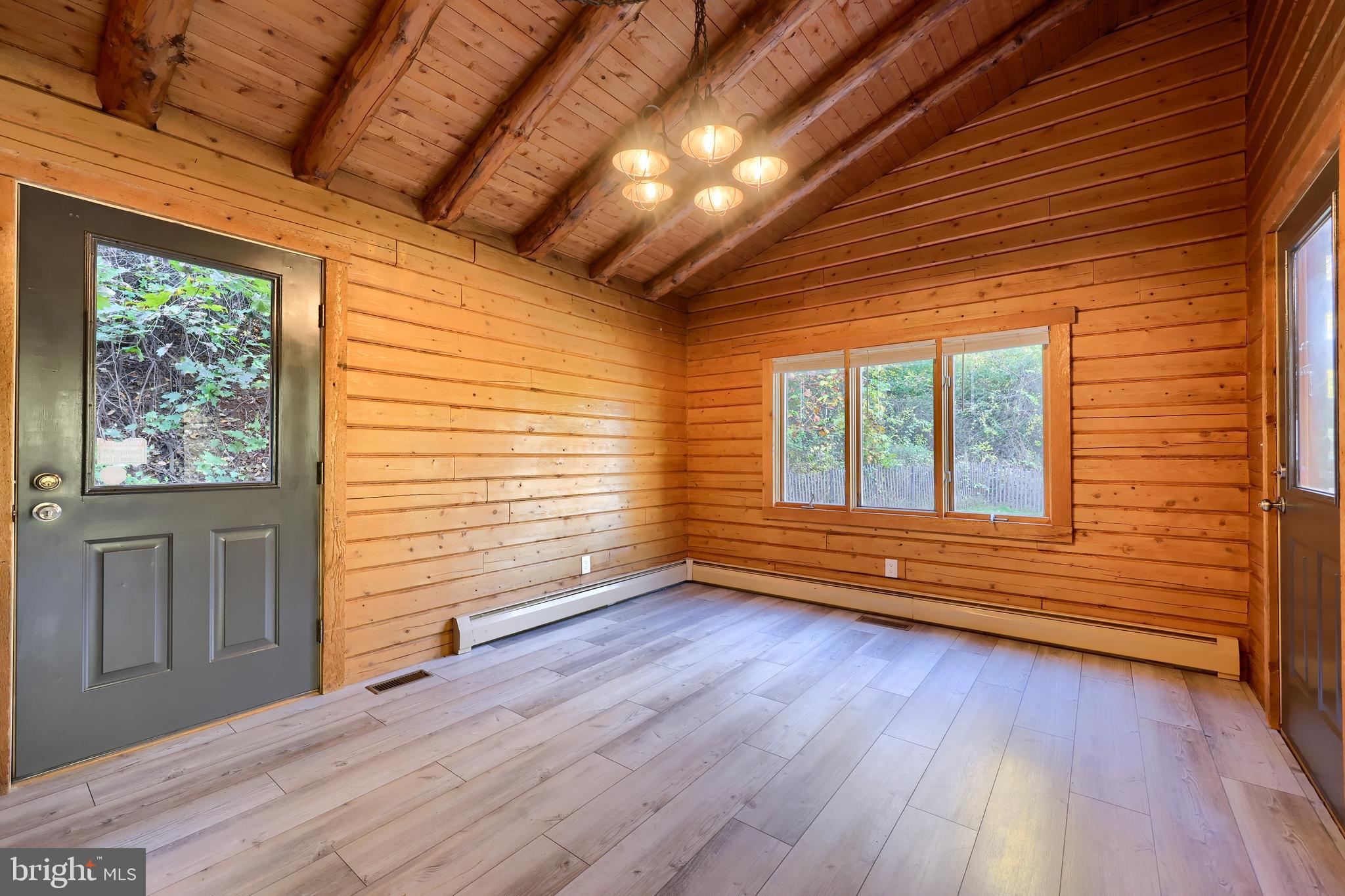 143 Gelsinger Road Reading, PA 19608 - Photo 12 of 37