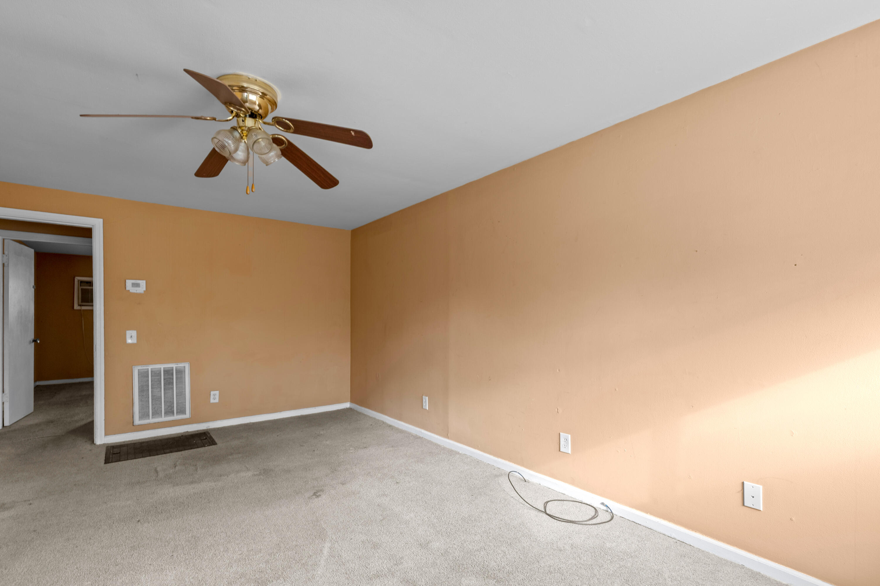 2171 Dugan Street Chattanooga, TN 37412 - Photo 4 of 9 Duplex-1